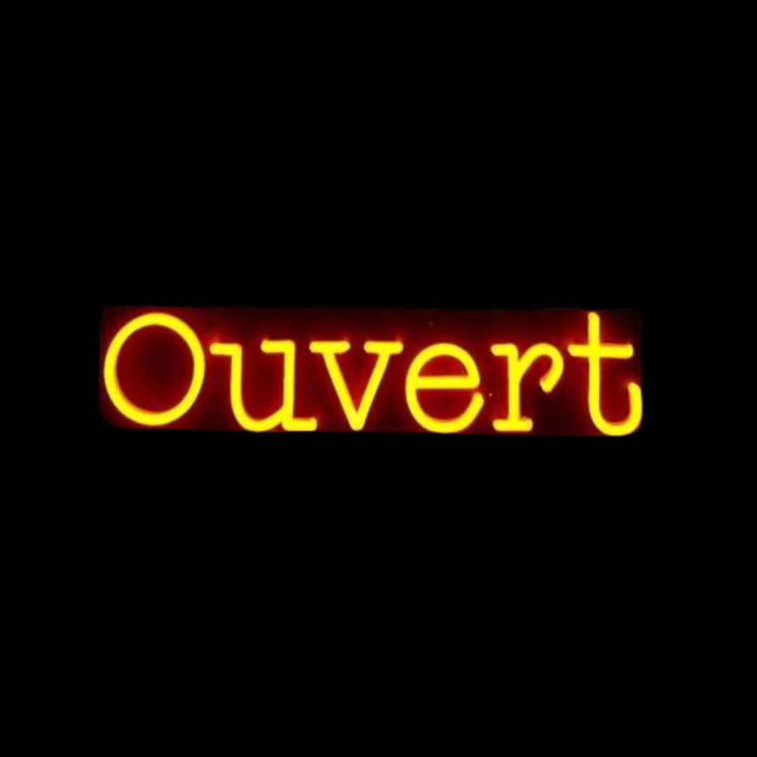 Ouvert